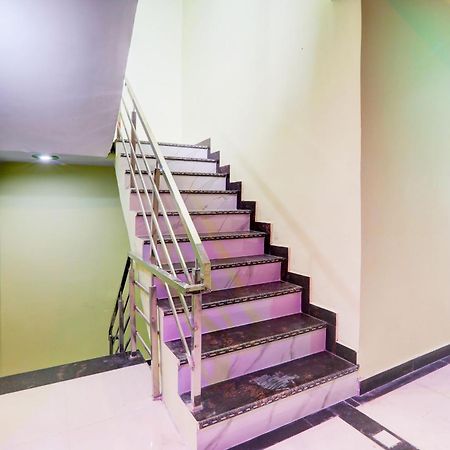 Hotel O Mandakini Galaxy Hotel Канпур Екстериор снимка