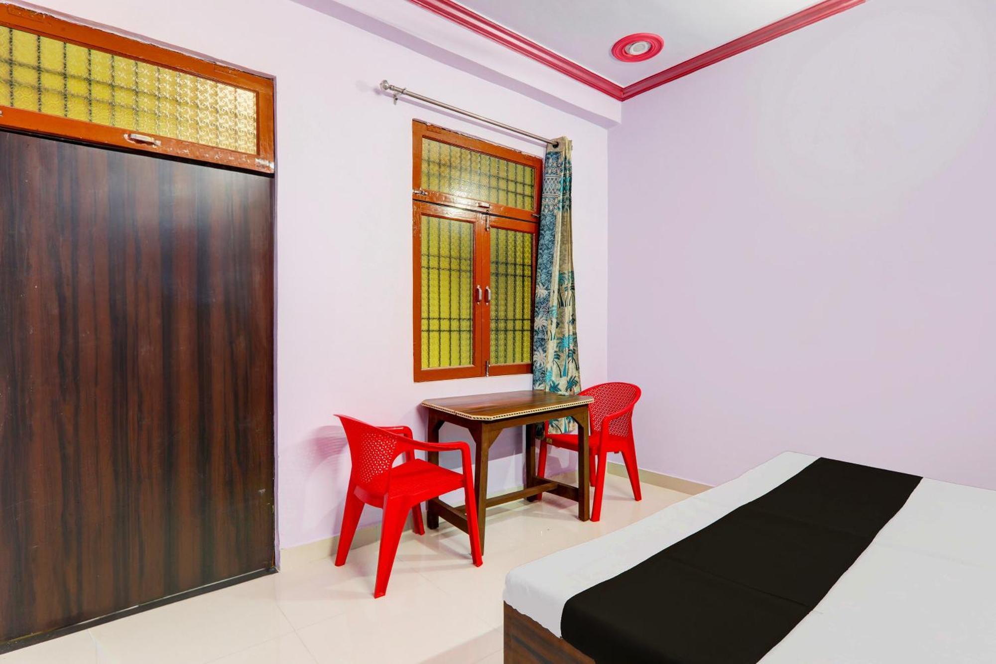 Hotel O Mandakini Galaxy Hotel Канпур Екстериор снимка