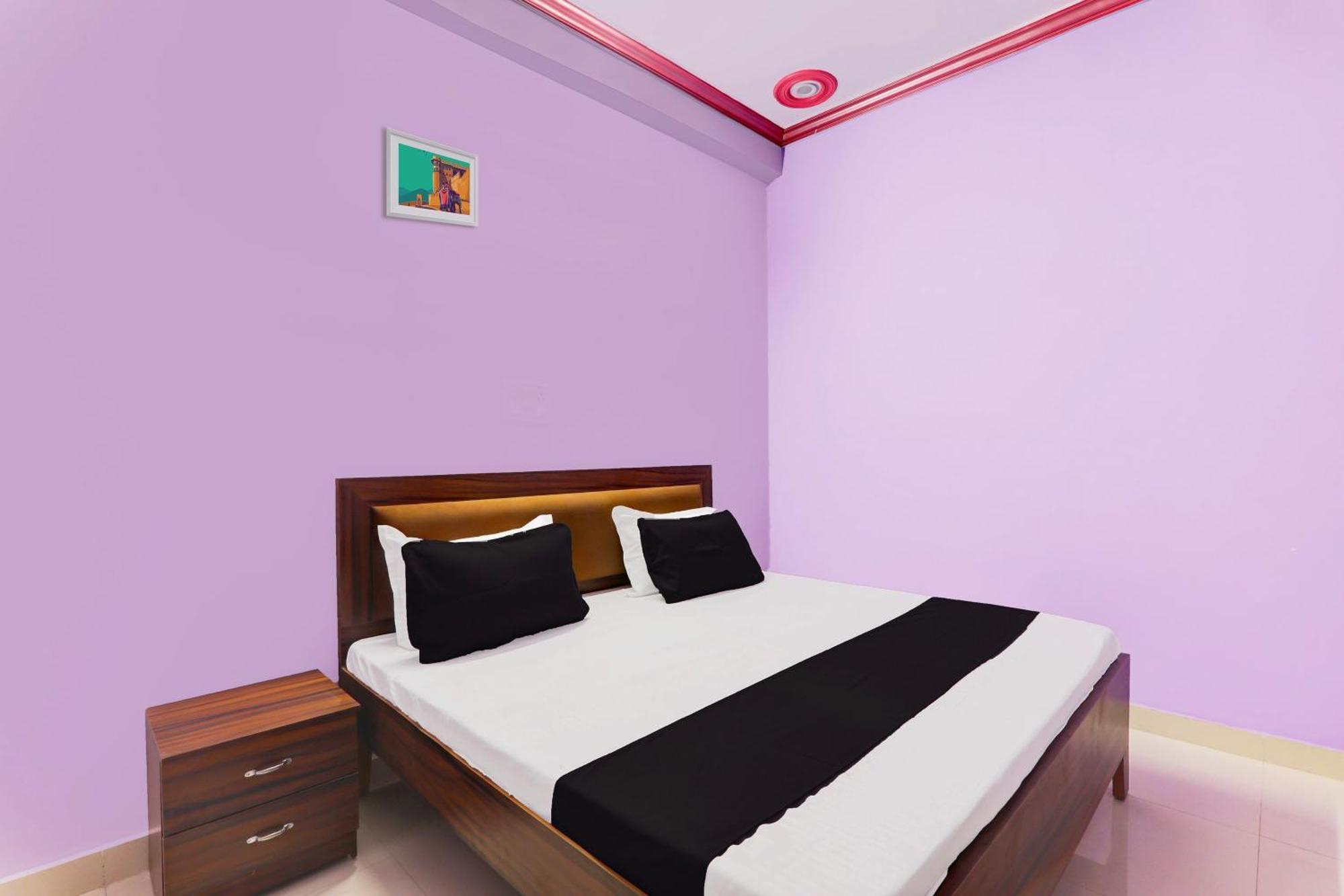 Hotel O Mandakini Galaxy Hotel Канпур Екстериор снимка