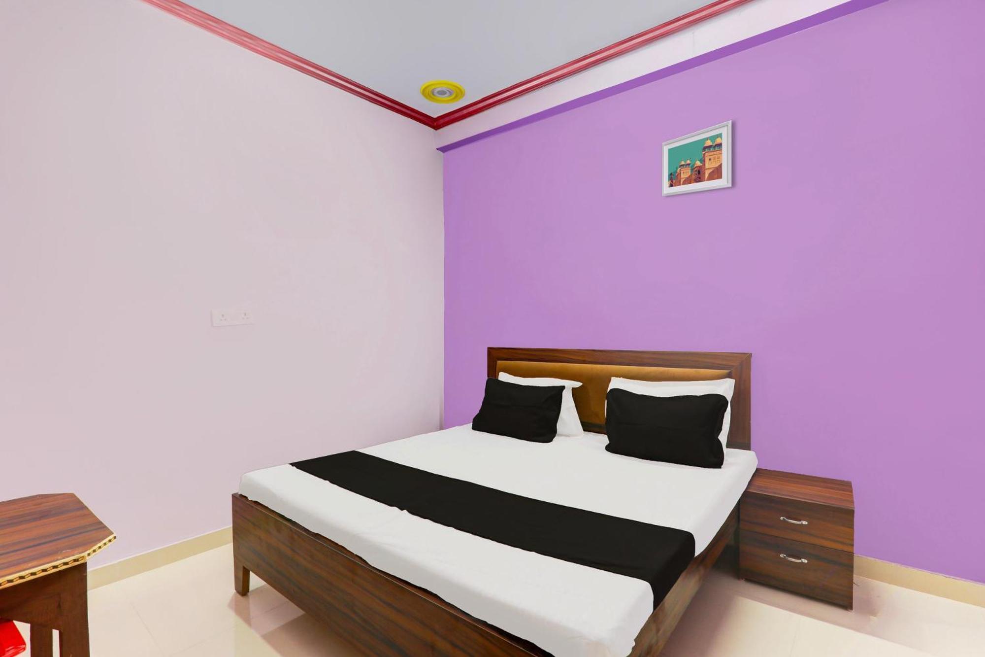 Hotel O Mandakini Galaxy Hotel Канпур Екстериор снимка